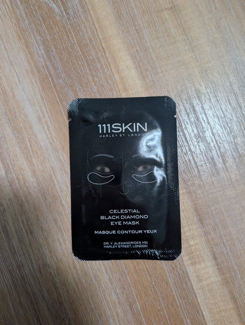 111SKIN Celestial Black Diamond Eye Mask